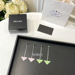 PRADA 피어싱