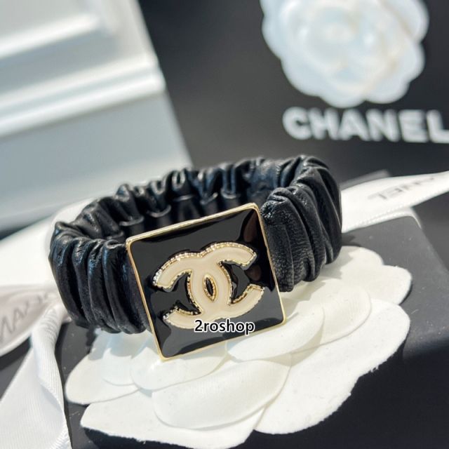 CHANEL 머리끈