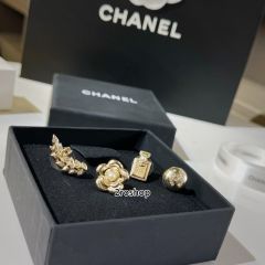 CHANEL 피어싱