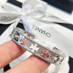 CHANEL 팔찌