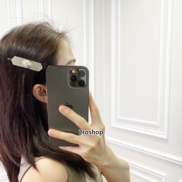 CHANEL 헤어핀