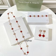 Van Cleef & Arpels 목걸이