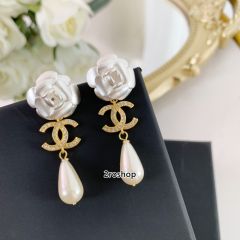 CHANEL 피어싱