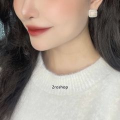 CHANEL 피어싱