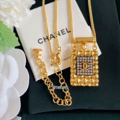 CHANEL 목걸이