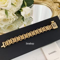 CHANEL 팔찌