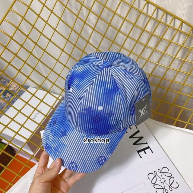 LV 모자