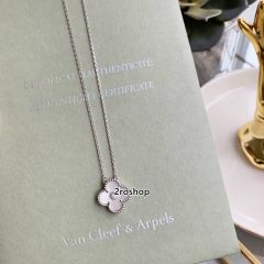Van Cleef & Arpels 목걸이