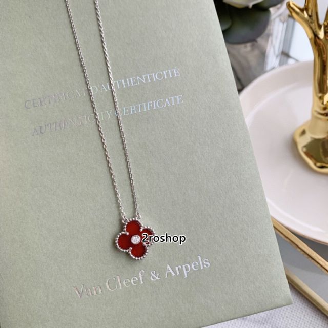 Van Cleef & Arpels 목걸이