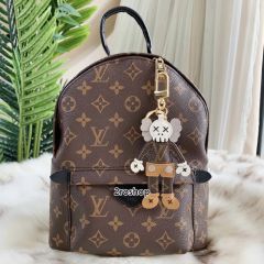 LV 키링