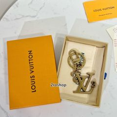 LV 키링