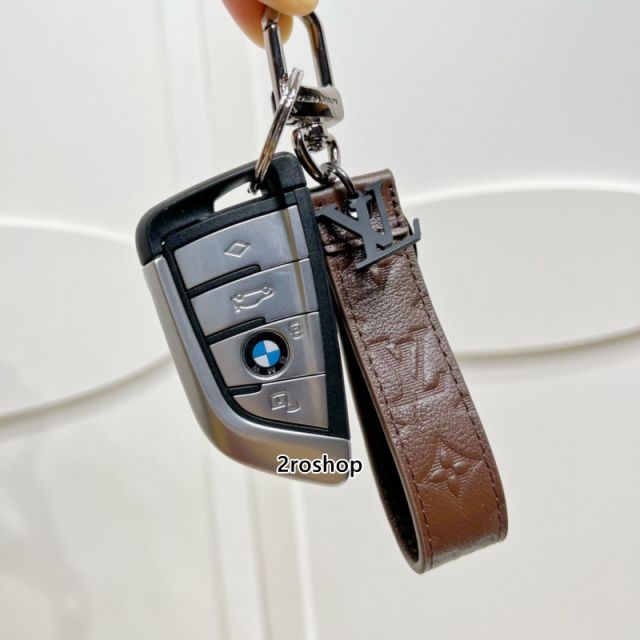 LV 키링