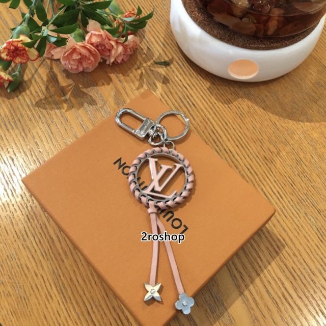 LV 키링