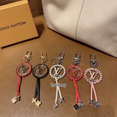 LV 키링