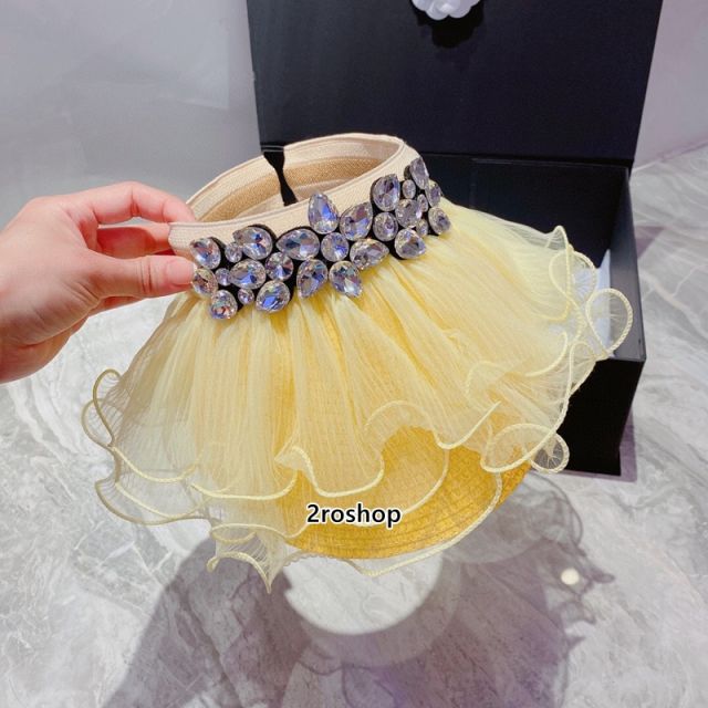 MIUMIU 모자