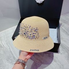 MIUMIU 모자