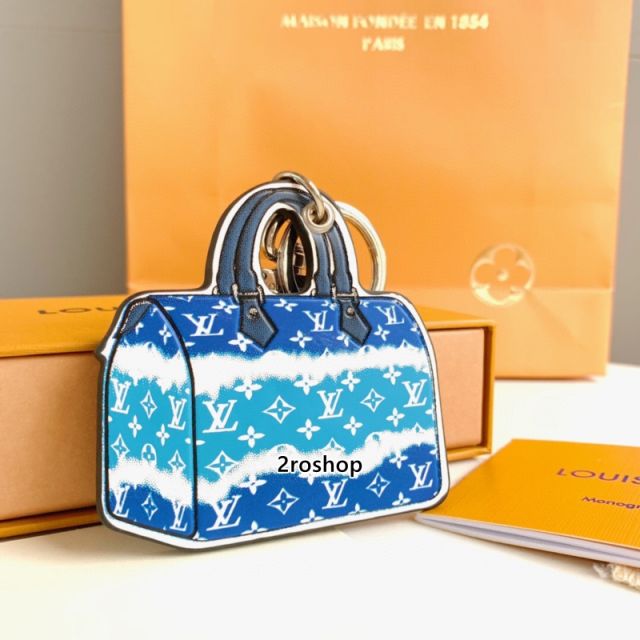 LV 키링