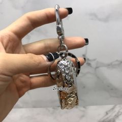 LV 키링