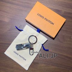 LV 키링