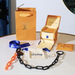 LV 키링