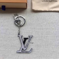 LV 키링
