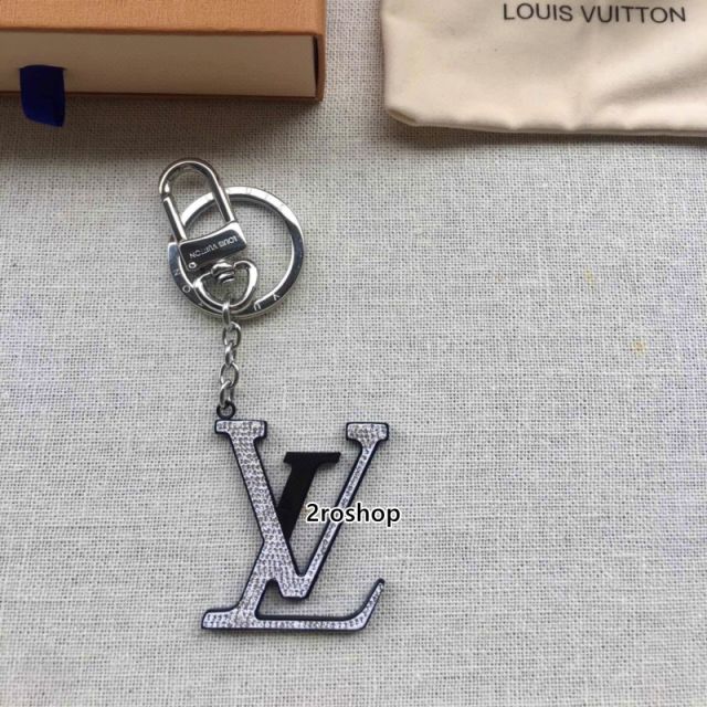 LV 키링