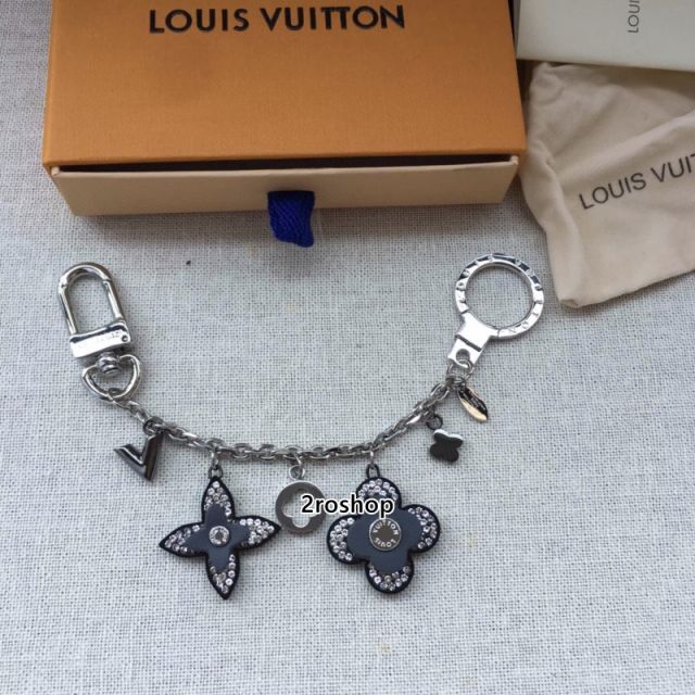 LV 키링