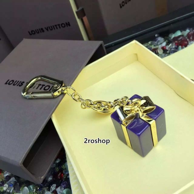 LV 키링