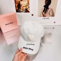 MIUMIU 모자