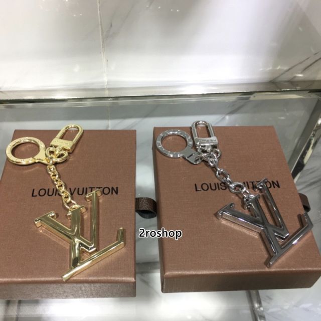 LV 키링