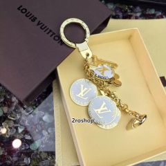 LV 키링