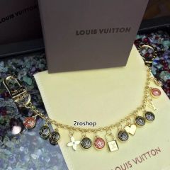 LV 키링