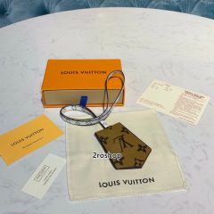 LV 키링