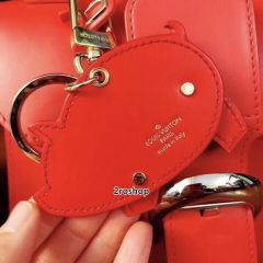 LV 키링