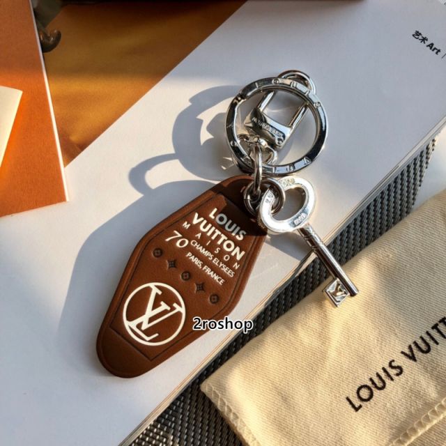 LV 키링