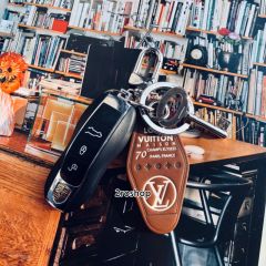 LV 키링