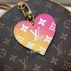 LV 키링