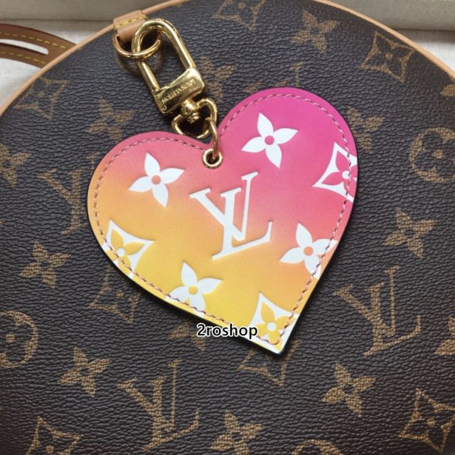 LV 키링