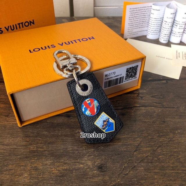 LV 키링