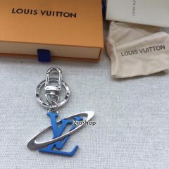 LV 키링