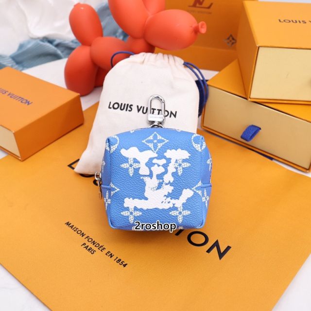 LV 키링