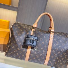 LV 키링