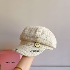 MIUMIU 모자