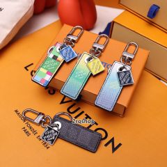 LV 키링