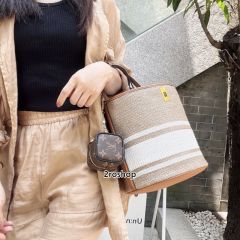 LV 키링