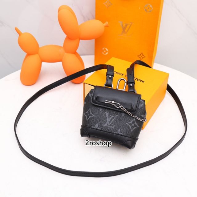 LV 키링