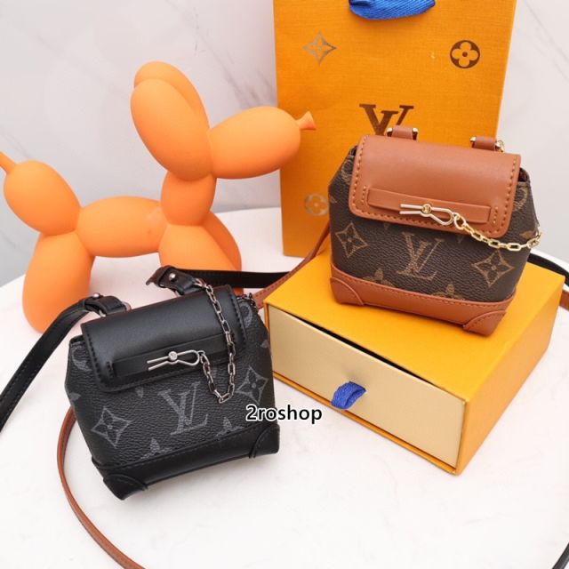 LV 키링