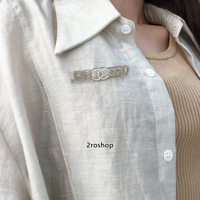 CHANEL 헤어핀