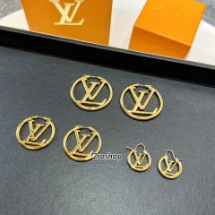 LV 귀걸이