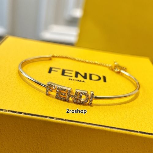 FENDI 팔찌